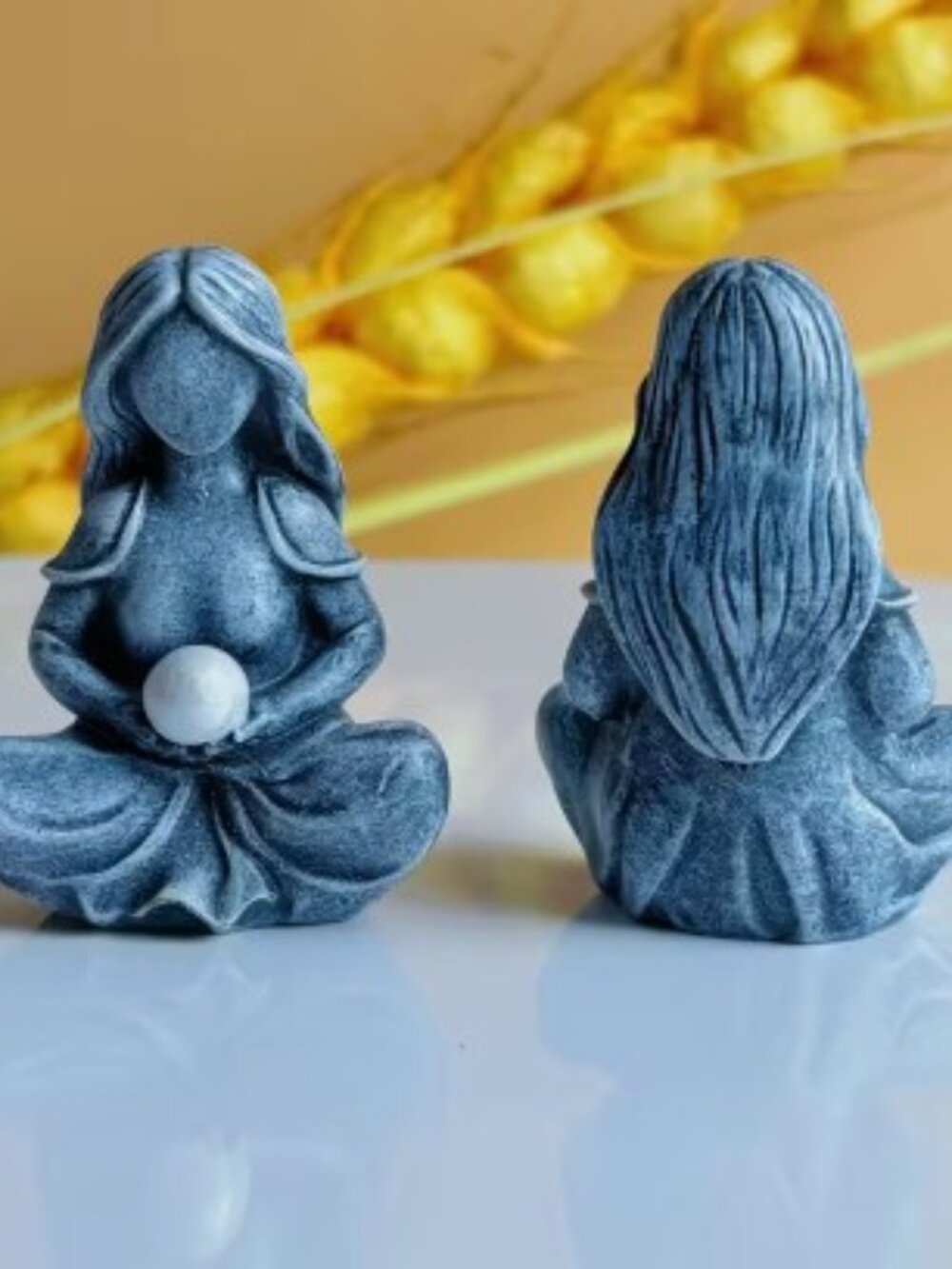 Mini Resin Mother Earth Goddess Figurine Nature Deity Statue Ornament